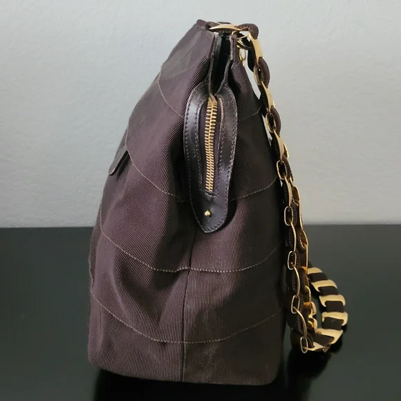 Salvatore Ferragamo Vintage Gancini Vara Chain Shoulder Bag - Picture 6 of 14